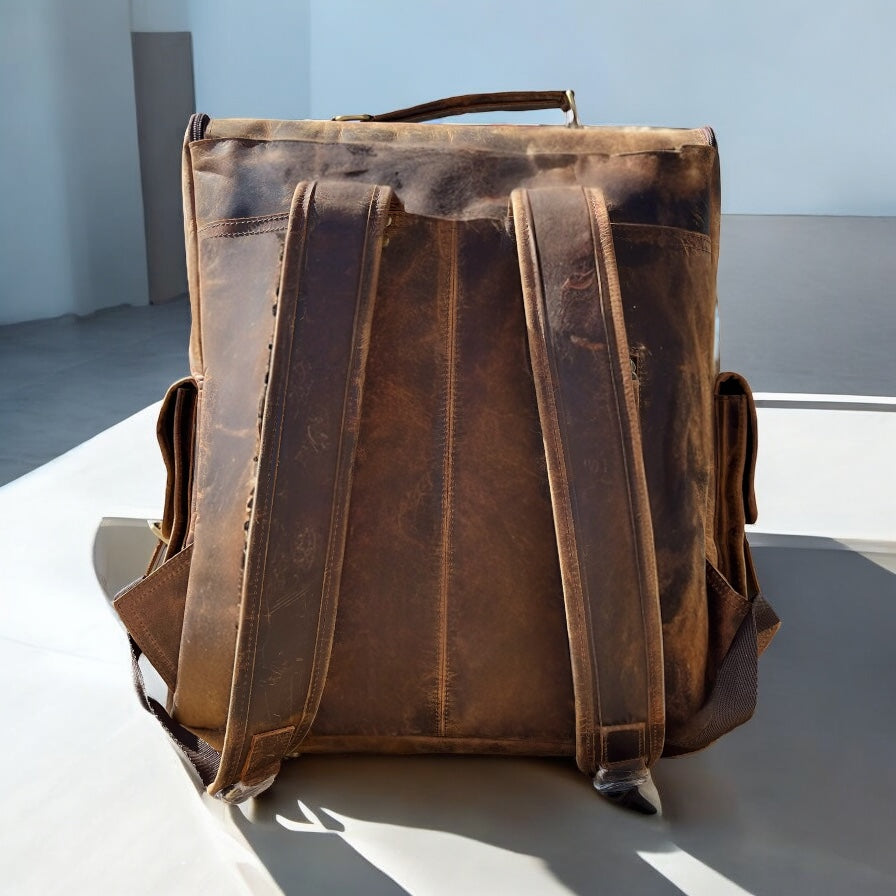 Vintage leather Backpack