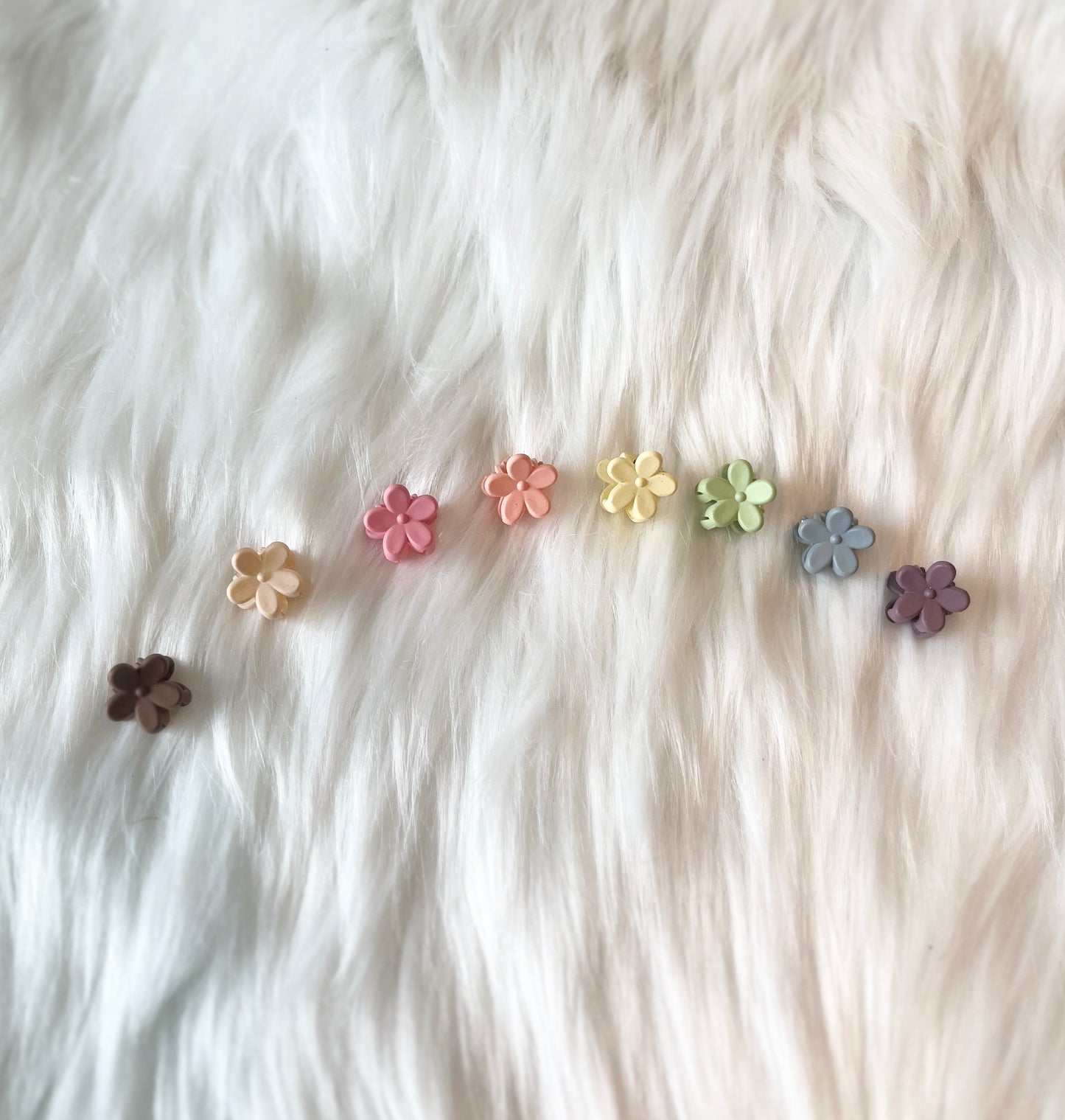 Itty Bitty Flower Claw Clips.