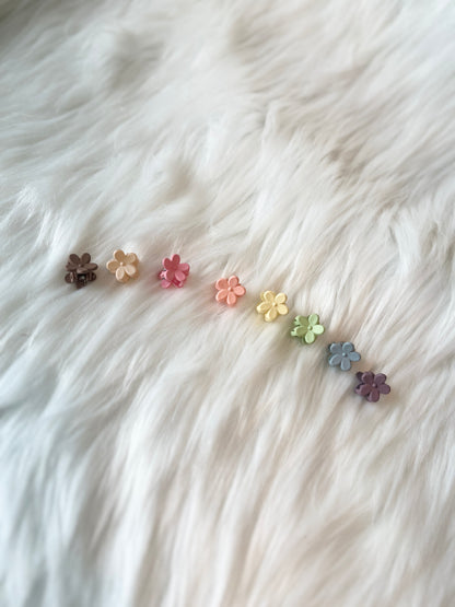 Itty Bitty Flower Claw Clips.